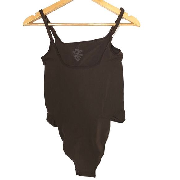 SKIMS Fits Everybody Cami Bodysuit Scoop Neck Seamless Cocoa Brown NWOT 4XL - Picture 4 of 7